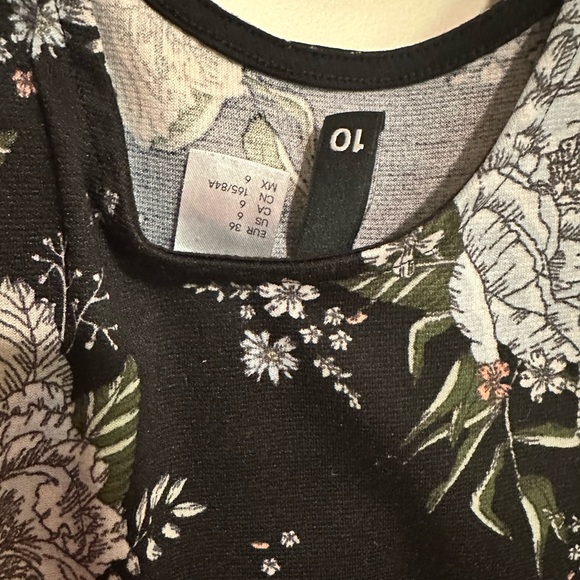 H&M Black Floral Mini Dress (Size 6) - Picture 4 of 4